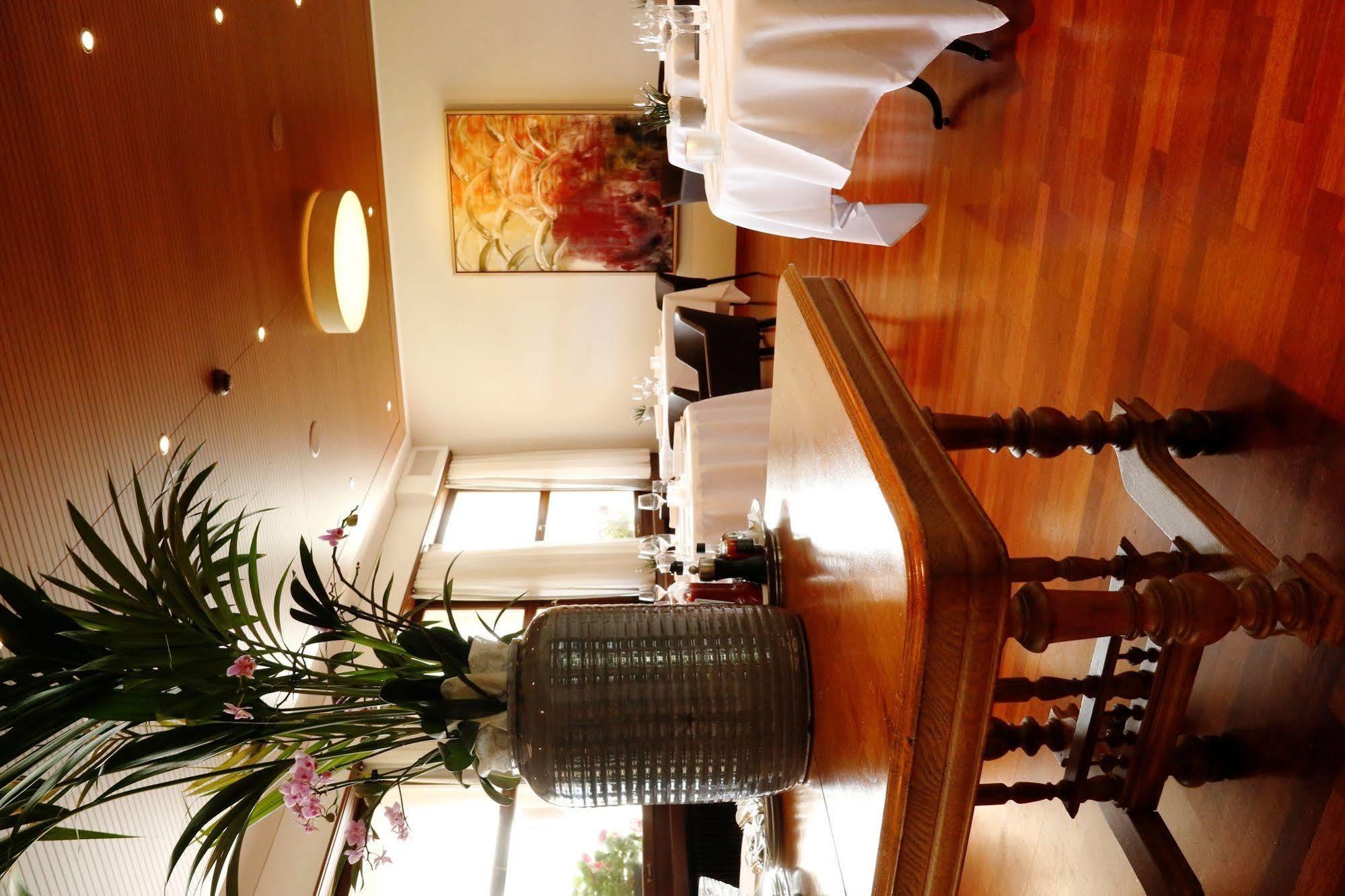 Boutique Hotel Balm Meggen Екстериор снимка